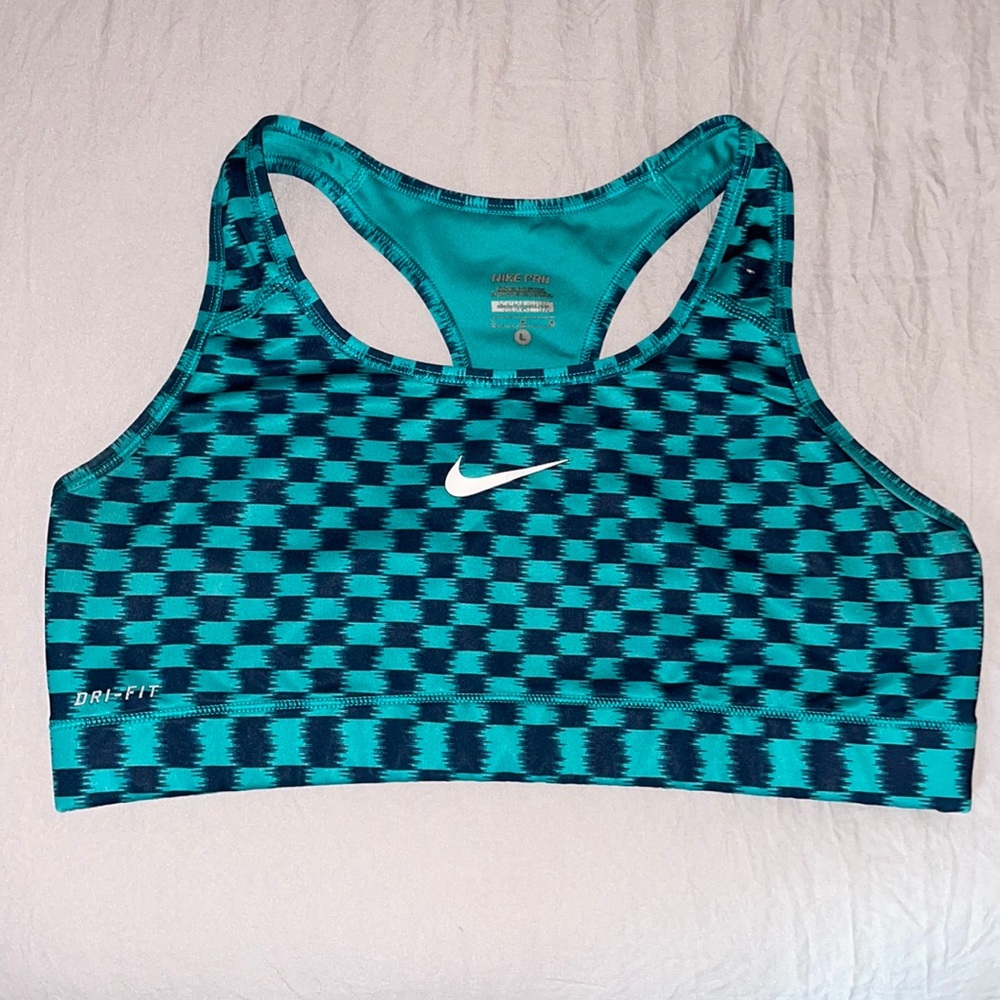 Nike sports bra